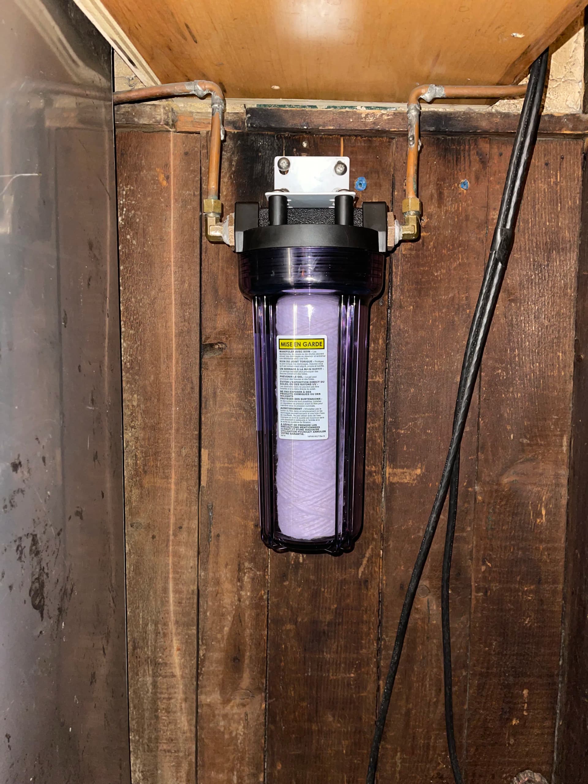 Gallery photos for Emergency Water Filter Replacement Keeps a Bar Up and Running: Image #5