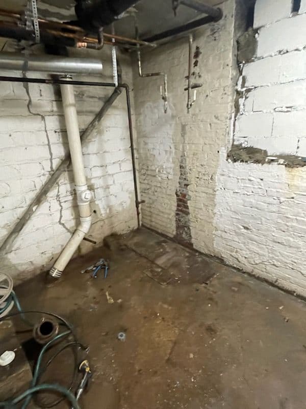 Swift Plumbing Solutions in Newark Basement