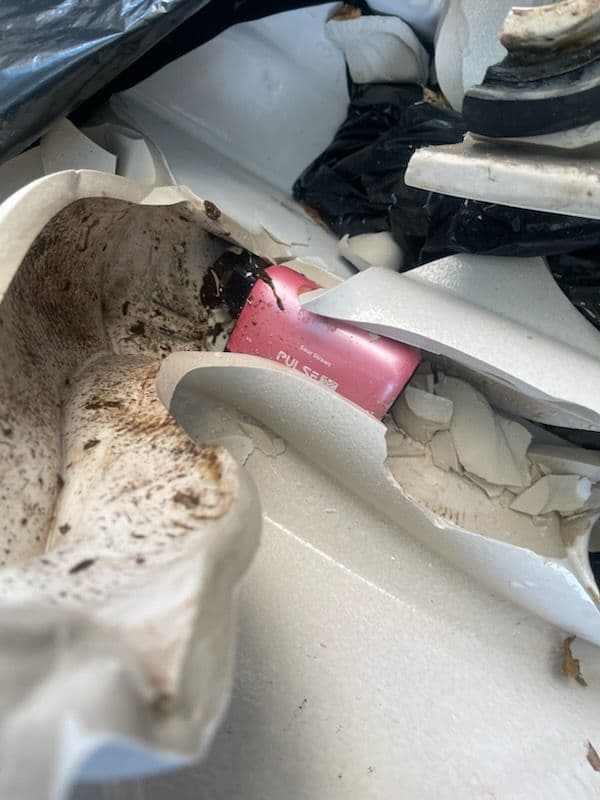 Gallery photos for Resolving Vape Blockage in Brooklyn Cafe: Image #3