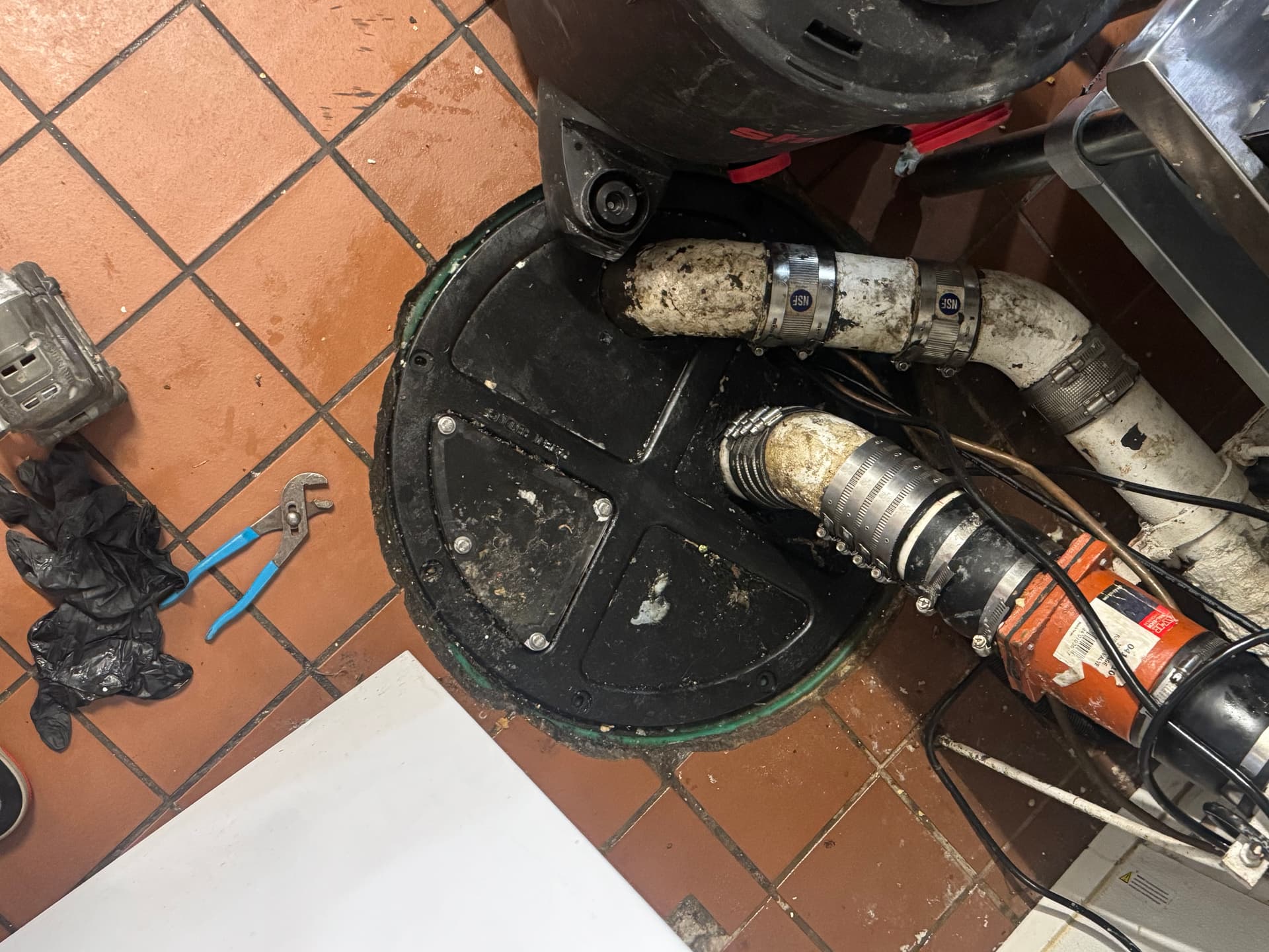 Gallery photos for Brooklyn Restaurant Sump Pump Float Replacement Fixed a Nasty Backup: Image #4